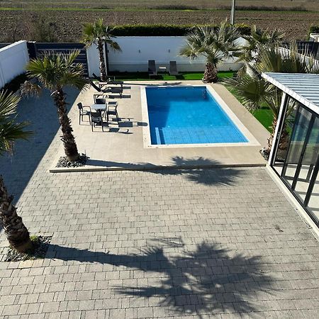 Rrushkull  Isea Wood Villa מראה חיצוני תמונה